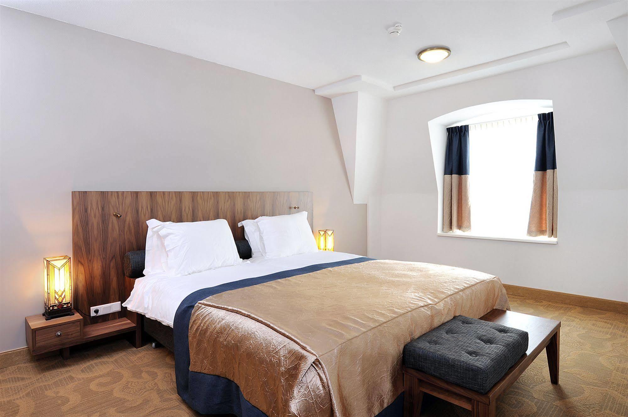 Grand Hotel Ter Duin Burgh-Haamstede Exterior photo